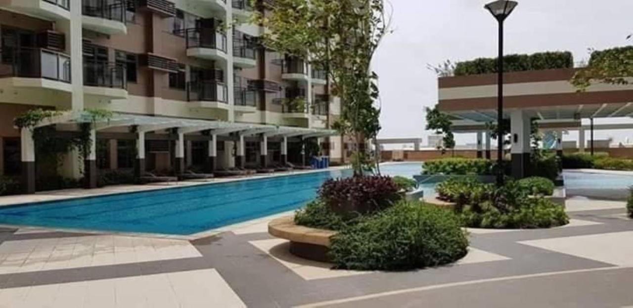 The Radiance Manila Bay Aparthotel Pasay Exterior foto